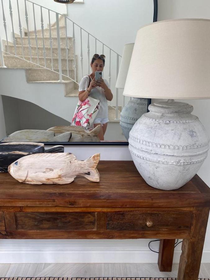 Willa Whitekey Cyprus Ajia Napa